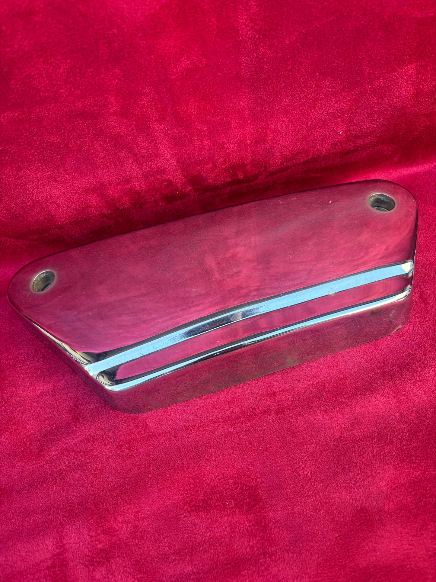 SIDE COVERS