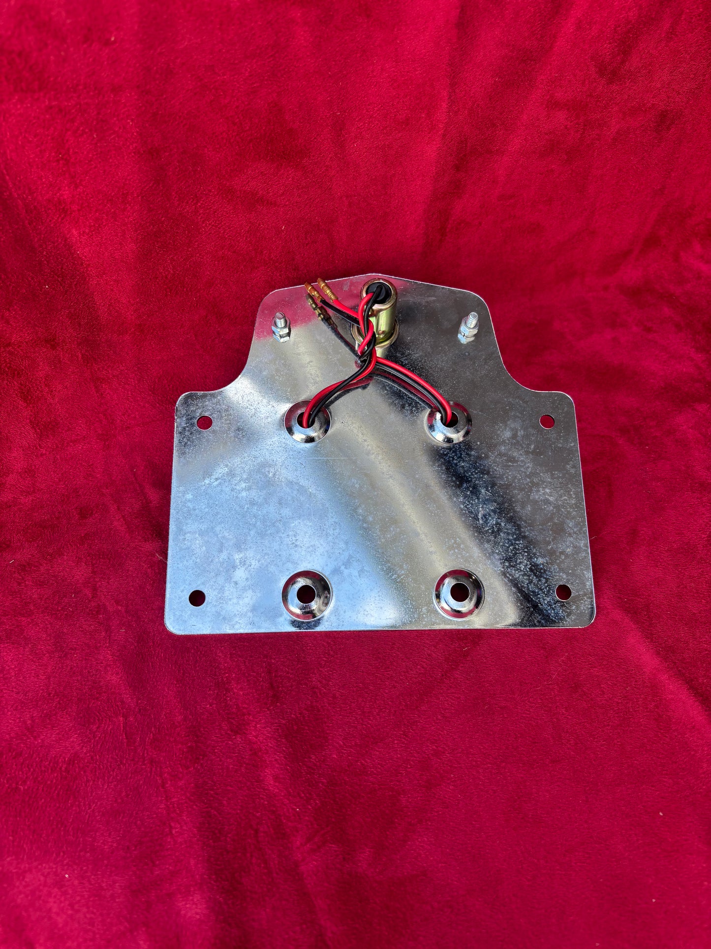 TAIL LIGHT