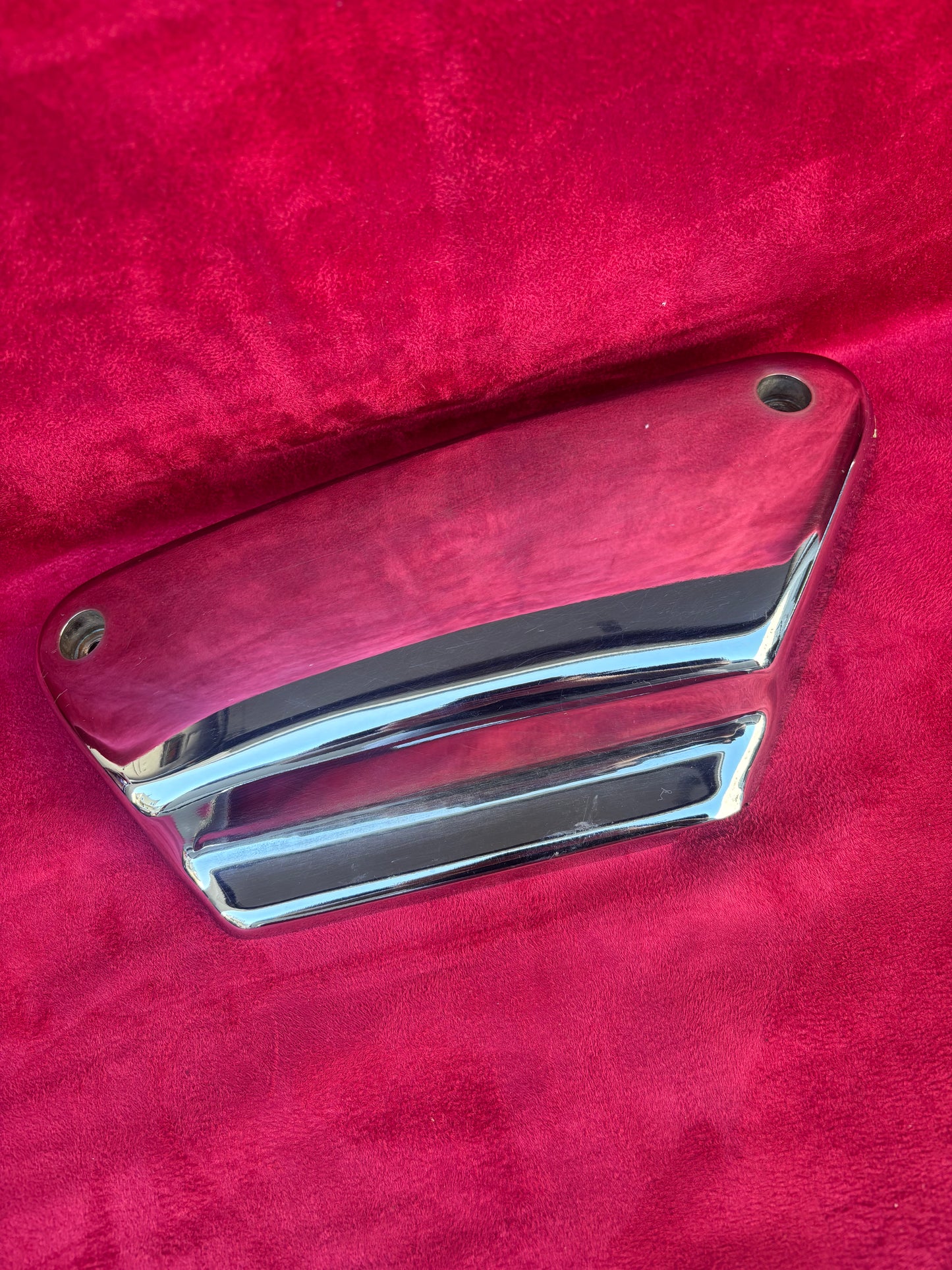 SIDE COVERS