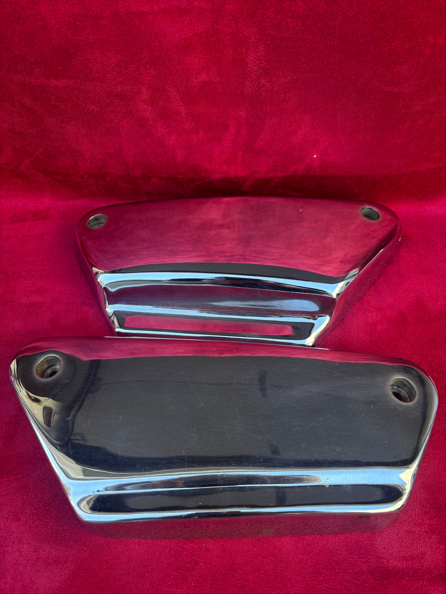 SIDE COVERS